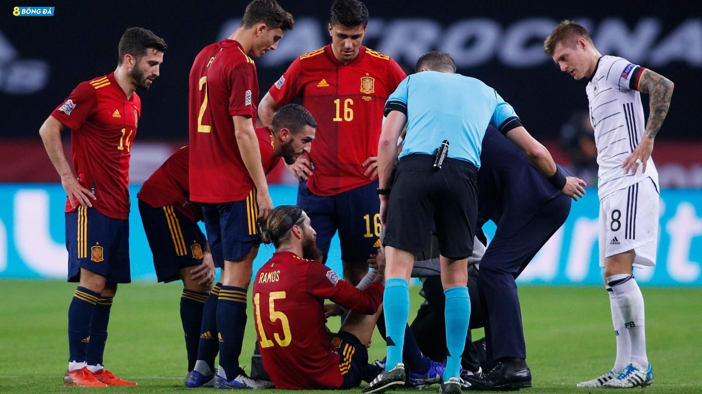 Ramos chấn thương cuộc đụng độ Tây Ban Nha với Đức