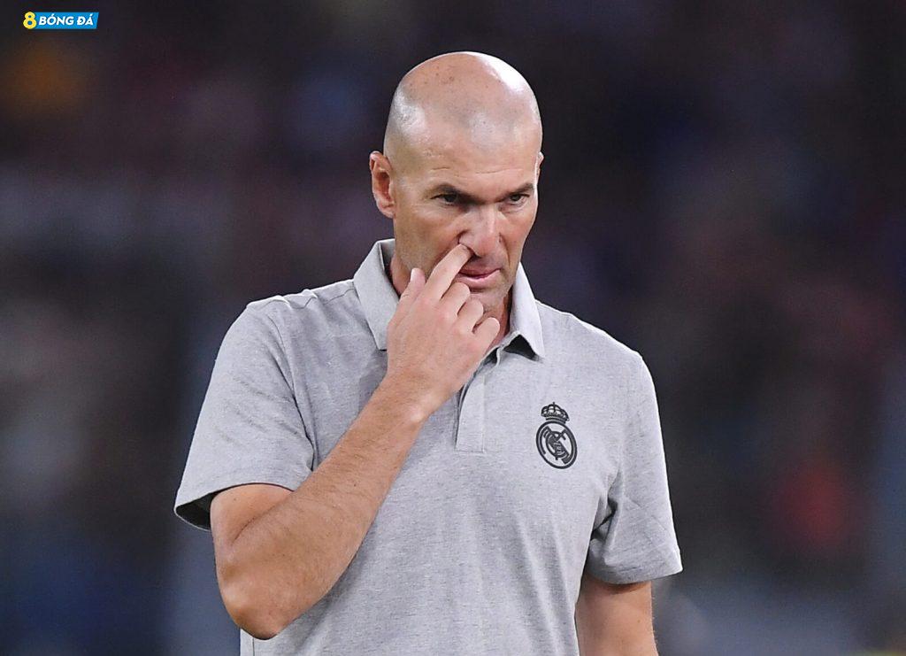 HLV Zidane có 4 trận để quyết định tương lai