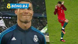 Những pha tranh chấp cười ra nước mắt trong bóng đá