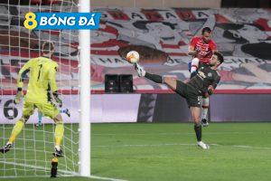 MU có quá nhiều lợi thế trước lượt về