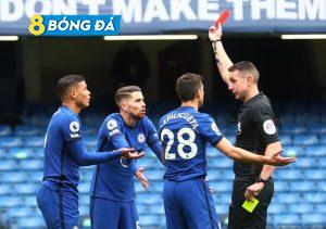 Thiago Silva nhận thẻ đỏ, Chelsea thảm bại trước West Brom