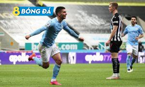 Torres lập hat-trick