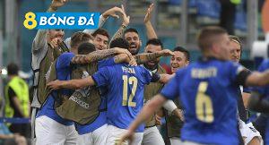 Italy đi vào lịch sử EURO