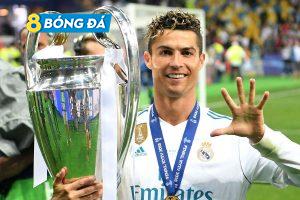 Ronaldo ra đi trong nhiều sự tiếc nuối