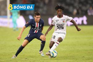 Thật khó để lấy bóng khỏi chân Camavinga