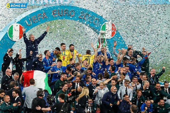 Màn ăn mừng đầy cảm xúc của Italy khi giành chức vô địch EURO 2020