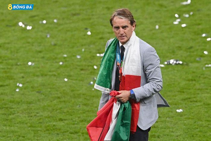 HLV Mancini khẳng định Ý thắng xứng đáng