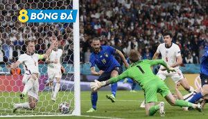 Bonucci gỡ hòa cho Ý