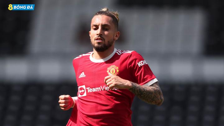 Alex Telles bị chấn thương rất đáng tiếc
