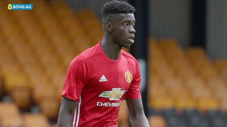 Newcaslte cũng muốn có Tuanzebe