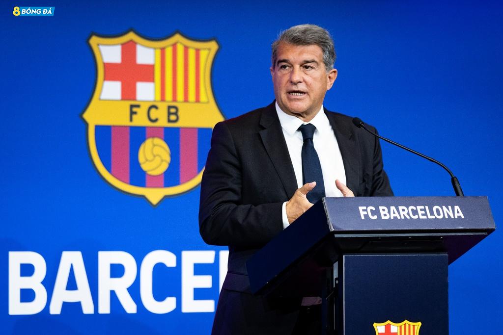 Joan Laporta tiết lộ Barcelona đang mắc khoản nợ trị giá 1,35 tỷ euro