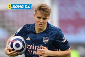 Odegaard chưa thể ra sân trong trận tiếp đón Chelsea