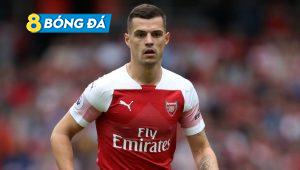 Xhaka sẽ ở lại Arsenal
