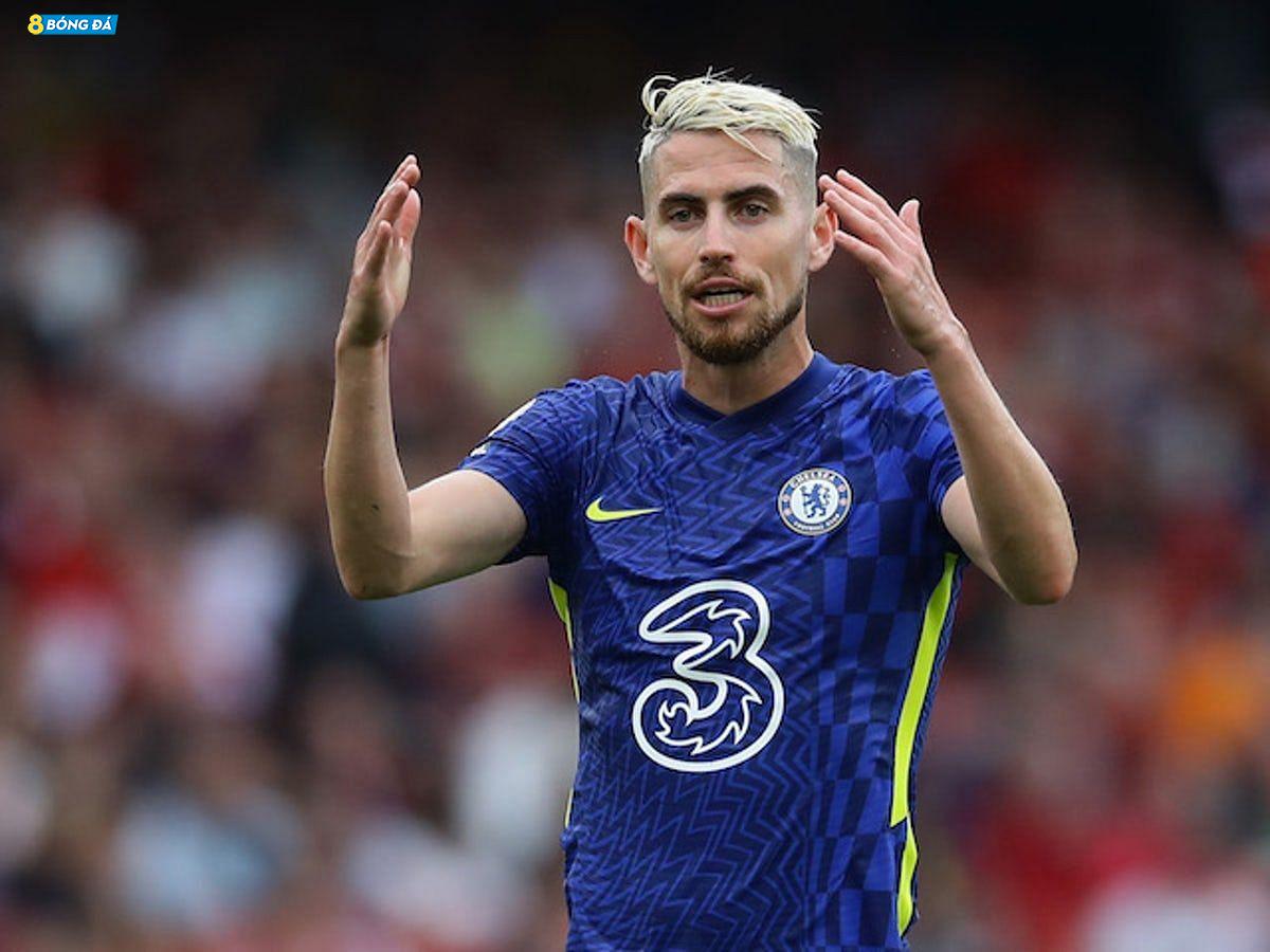 Jorginho đóng góp cả ba bàn thắng trong hiệp một của Chelsea
