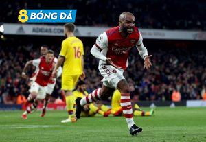 Lacazette ghi bàn gỡ hòa cho Arsenal đúng vào phút bù giờ cuối cùng