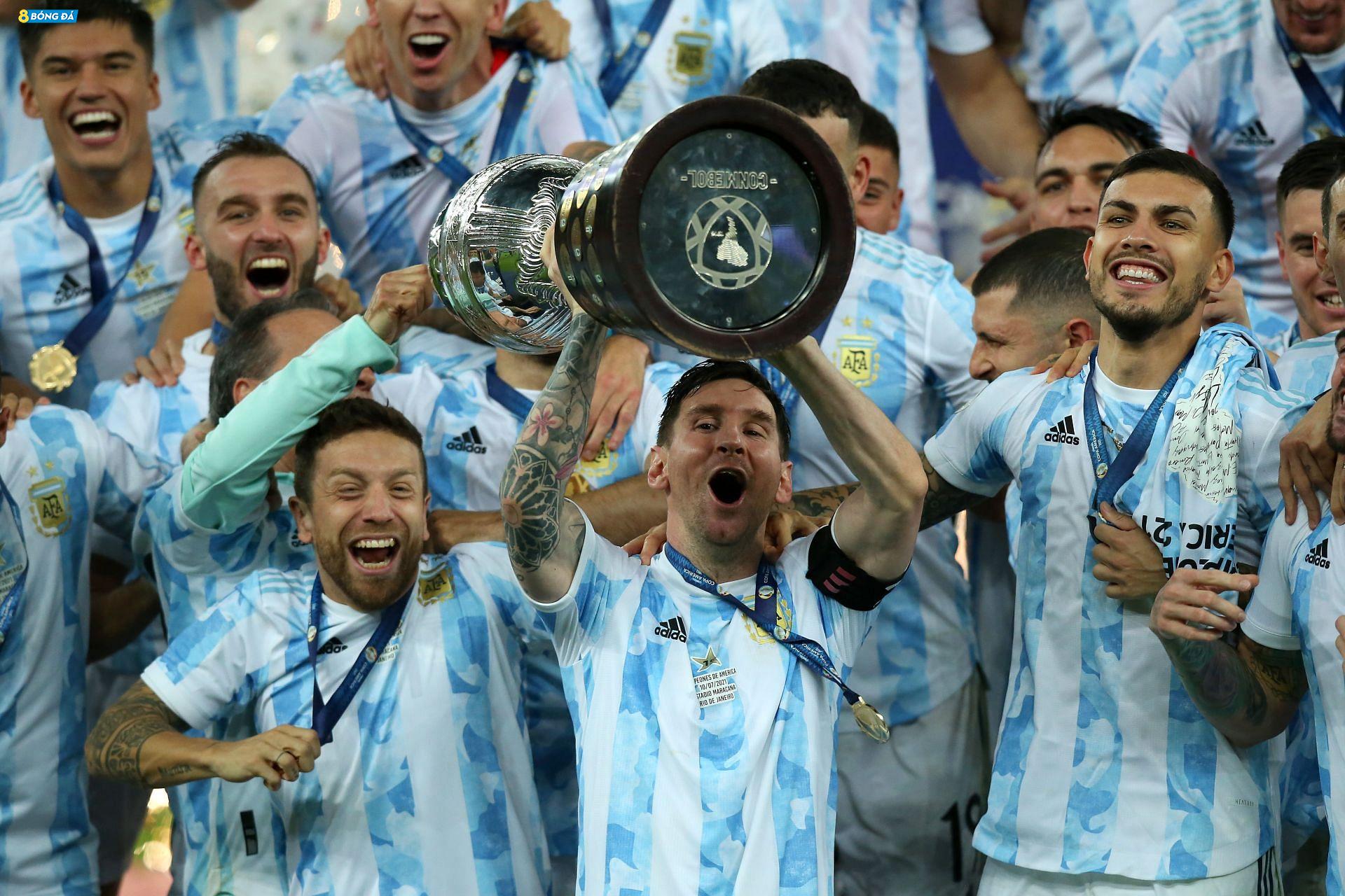 Lionel Messi là một trong những cầu thủ được yêu thích nhất để giành giải Quả bóng vàng