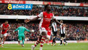 Saka ghi bàn mở tỷ số cho trận đấu