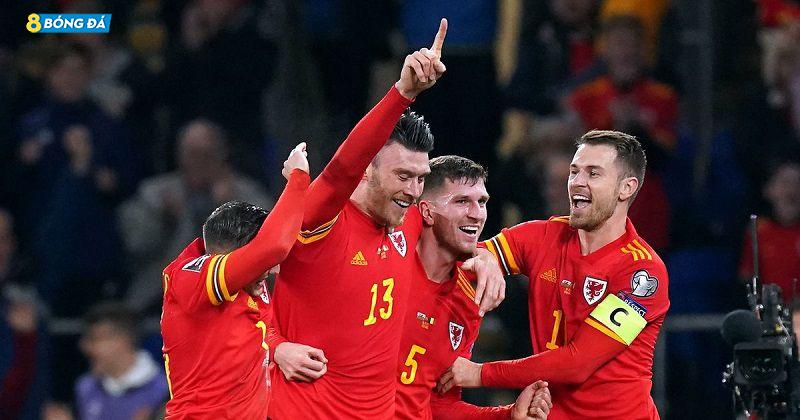 Hòa Bỉ giúp Xứ Wales chính thức đoạt vé play off