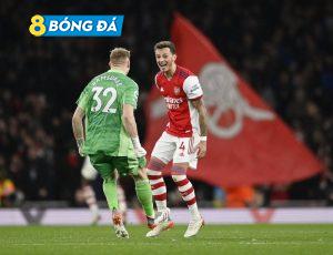 Hai pha lập công của Gabriel Martinelli và Emile Smith Rowe giúp Arsenal giành vị trí thứ 4 từ chính tay West Ham