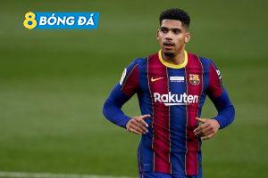 Ronald Araujo đang là mục tiêu theo đuổi của Liverpool
