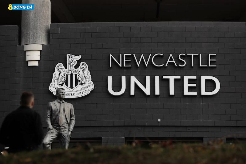 Newcastle đã bắt đầu rải tiền vào kỳ chuyển nhượng