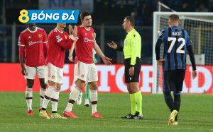 Maguire và Ronaldo hiện đang cạnh tranh nhau băng đội trưởng của MU