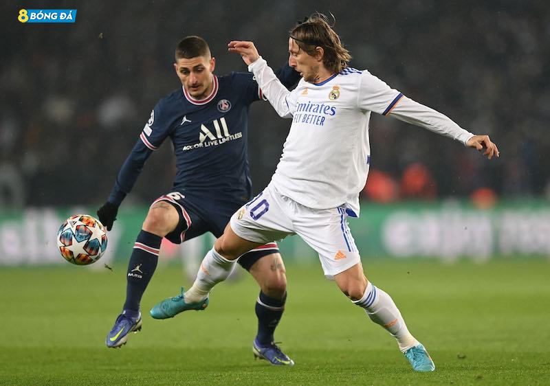 Real Madrid bị hàng tiền vệ của PSG chơi trội hơn Real Madrid bị hàng tiền vệ của PSG chơi trội hơn