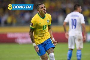 Raphinha mở tỷ số cho Brazil trong trận đấu với Paraguay
