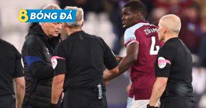 Kurt Zouma vẫn được chọn trong đội hình West Ham đấu Leicester City