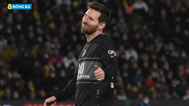 Messi kiến tạo nhưng không giúp PSG thoát thua