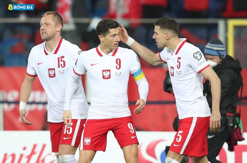 Lewandowski đưa Ba Lan đến World Cup 2022