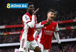 Thomas Partey mở tỉ số từ sớm cho Arsenal