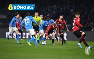 Bị dẫn trước, Napoli buộc phải thay đổi và đẩy cao đội hình lên tìm kiếm bàn gỡ hoà nhưng các chân sút của HLV Luciano Spalletti đều tỏ ra quá vô duyên