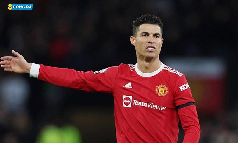 Ronaldo chỉ đứng thứ 4 trong danh sách cầu thủ nhận lương cao nhất