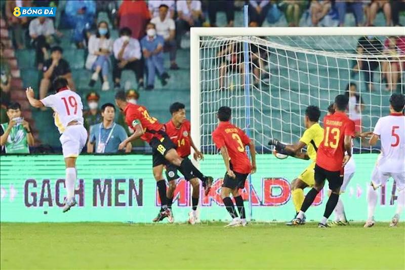 Cầu thủ Hồ Thanh Minh (số 19) ghi bàn thắng nâng tỷ số lên 2-0 cho U23 Việt Nam ở phút thứ 65 của trận đấu