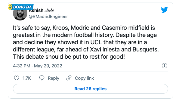 Một người hâm mộ khác ủng hộ bộ ba cũ của Barcelona và nói: "Anh bạn, Xavi, Iniesta và Busquets đã giành chức vô địch giải đấu bằng cách bóp nghẹt các đối thủ của họ trong khu vực của họ, và thậm chí không để họ chạm vào bóng. Kroos, Modric và Casemiro đã giành chức vô địch giải đấu ngày hôm qua với 1 cú sút trúng đích. "