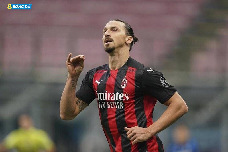Ở tuổi 40, Ibrahimovic lên ngôi Serie A cùng AC Milan