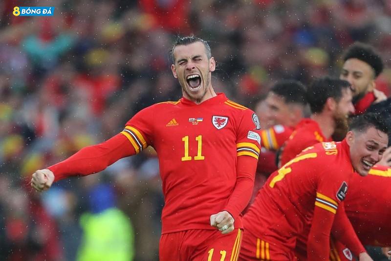 Sau khi đóng vai trò quan trọng giúp Xứ Wales dự World Cup tại Qatar, Bale bác bỏ thông tin anh sẽ giải nghệ sau khi mùa 2021/22 kết thúc