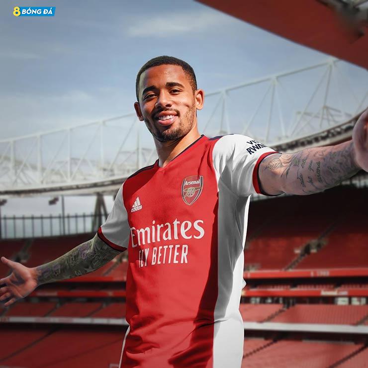 Jesus đến với Arsenal với giá 45 triệu bảng
