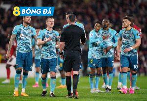 Southampton chính thức chia tay Premier League.